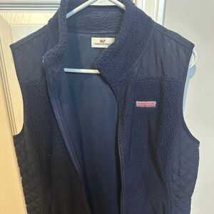 Women’s Vineyard Vines Vest size M